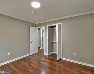 6918 Pine Valley Drive - Photo Thumbnail 23
