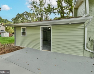 6918 Pine Valley Drive - Photo Thumbnail 53