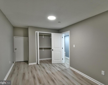 6918 Pine Valley Drive - Photo Thumbnail 48