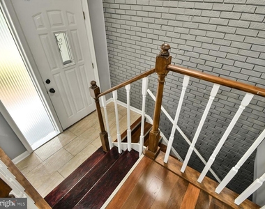 6918 Pine Valley Drive - Photo Thumbnail 31