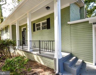 6918 Pine Valley Drive - Photo Thumbnail 3
