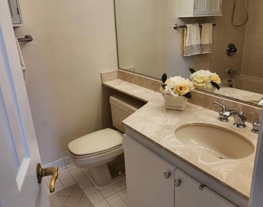 5809 Nicholson Lane - Photo Thumbnail 22