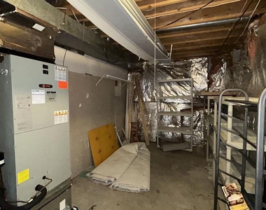 215 Hitching Post Drive - Photo Thumbnail 16