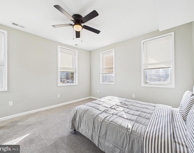 300 W Chesapeake Avenue W - Photo Thumbnail 5