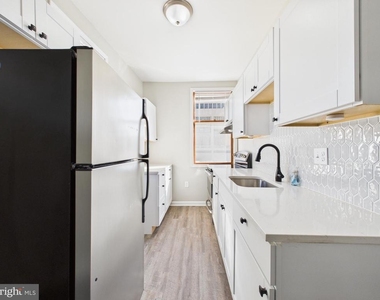 300 W Chesapeake Avenue W - Photo Thumbnail 10