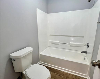 679 Bartons Landing Place - Photo Thumbnail 9
