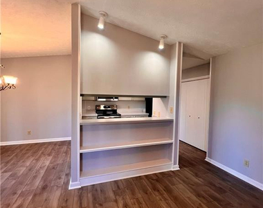 679 Bartons Landing Place - Photo Thumbnail 1