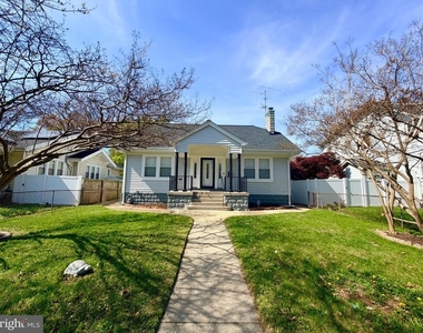 3012 Alabama Avenue Se - Photo Thumbnail 7