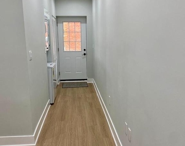 3701 9th Street Nw - Photo Thumbnail 8