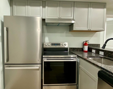 3701 9th Street Nw - Photo Thumbnail 6
