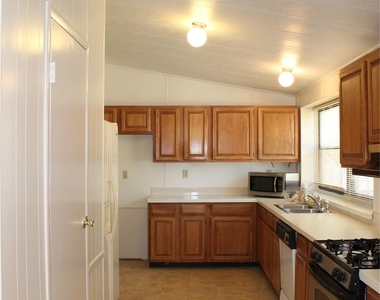 14111 S Green Hills Loop - Photo Thumbnail 3