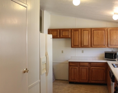 14111 S Green Hills Loop - Photo Thumbnail 4