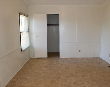 14111 S Green Hills Loop - Photo Thumbnail 7