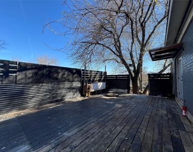 3310 Hycreek Dr - Photo Thumbnail 6