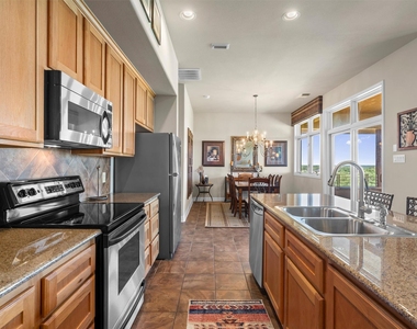 1908 Kahala Sunset Dr - Photo Thumbnail 24