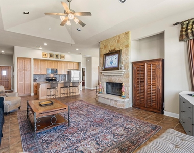 1908 Kahala Sunset Dr - Photo Thumbnail 13