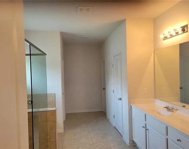 1817 Hanwoo Lane - Photo Thumbnail 8