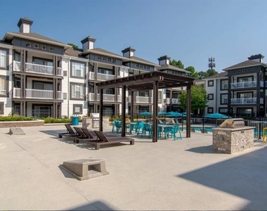 4580 Barclay Drive - Photo Thumbnail 15