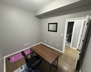 1755 E 72nd Street - Photo Thumbnail 8