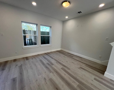 3533 Alderfer Street - Photo Thumbnail 1