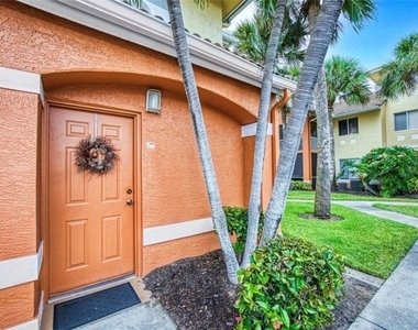 6461 Aragon Way - Photo Thumbnail 3