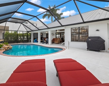 5310 Sands Boulevard - Photo Thumbnail 21