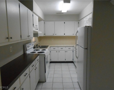 241 Thistle Court - Photo Thumbnail 7