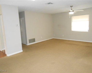 241 Thistle Court - Photo Thumbnail 11