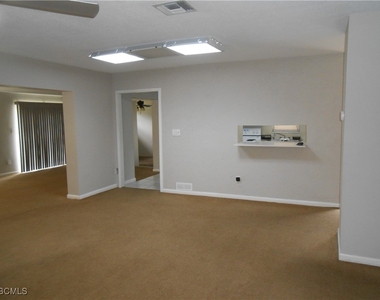 241 Thistle Court - Photo Thumbnail 22