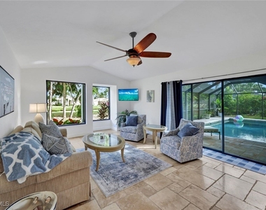 9940 Treasure Cay Lane - Photo Thumbnail 5