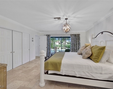9940 Treasure Cay Lane - Photo Thumbnail 14