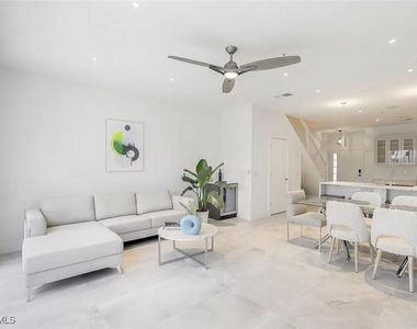 775 Hampton Circle - Photo Thumbnail 6