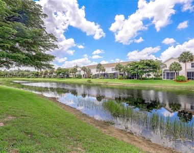 775 Hampton Circle - Photo Thumbnail 18