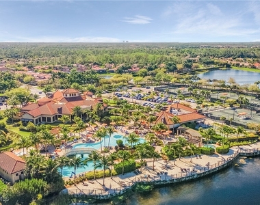 9731 Acqua Court - Photo Thumbnail 14