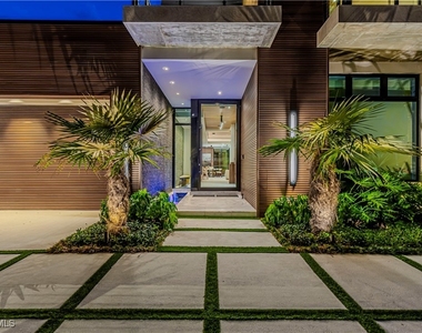 1100 Sandpiper Street - Photo Thumbnail 14