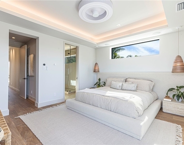 1100 Sandpiper Street - Photo Thumbnail 31