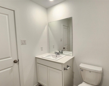 26850 Cascade Sunrise Street - Photo Thumbnail 20