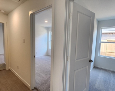 26850 Cascade Sunrise Street - Photo Thumbnail 23