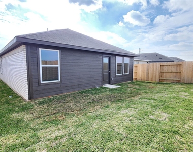 26850 Cascade Sunrise Street - Photo Thumbnail 37