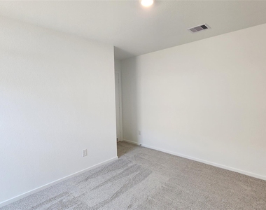 26850 Cascade Sunrise Street - Photo Thumbnail 35