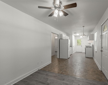 7a Hickory Lane - Photo Thumbnail 5