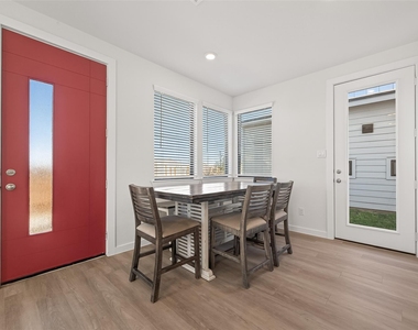 3223 Loam Lane - Photo Thumbnail 5