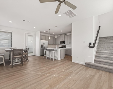 3223 Loam Lane - Photo Thumbnail 9
