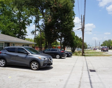 604 Wilson Road - Photo Thumbnail 19