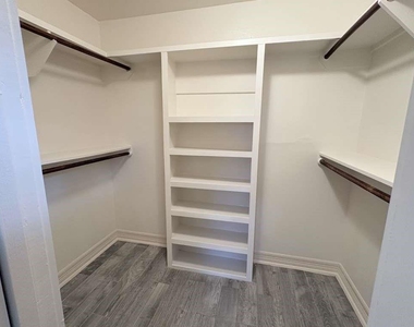 4711 Imogene Street - Photo Thumbnail 13