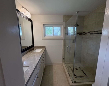 4711 Imogene Street - Photo Thumbnail 14