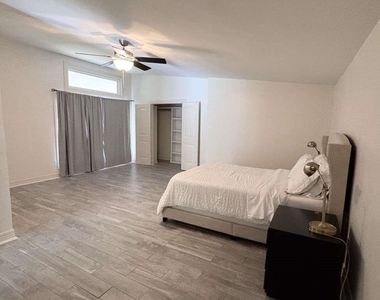4711 Imogene Street - Photo Thumbnail 7