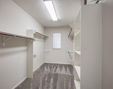 3402 Caloway Court - Photo Thumbnail 17