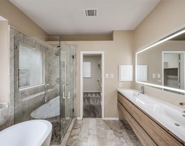 3402 Caloway Court - Photo Thumbnail 16