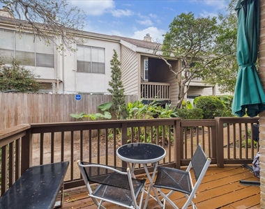 2100 Tanglewilde Street - Photo Thumbnail 18